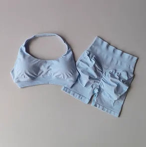 Conjunto Fitness Feminino – Top Halter + Shorts Cintura Alta