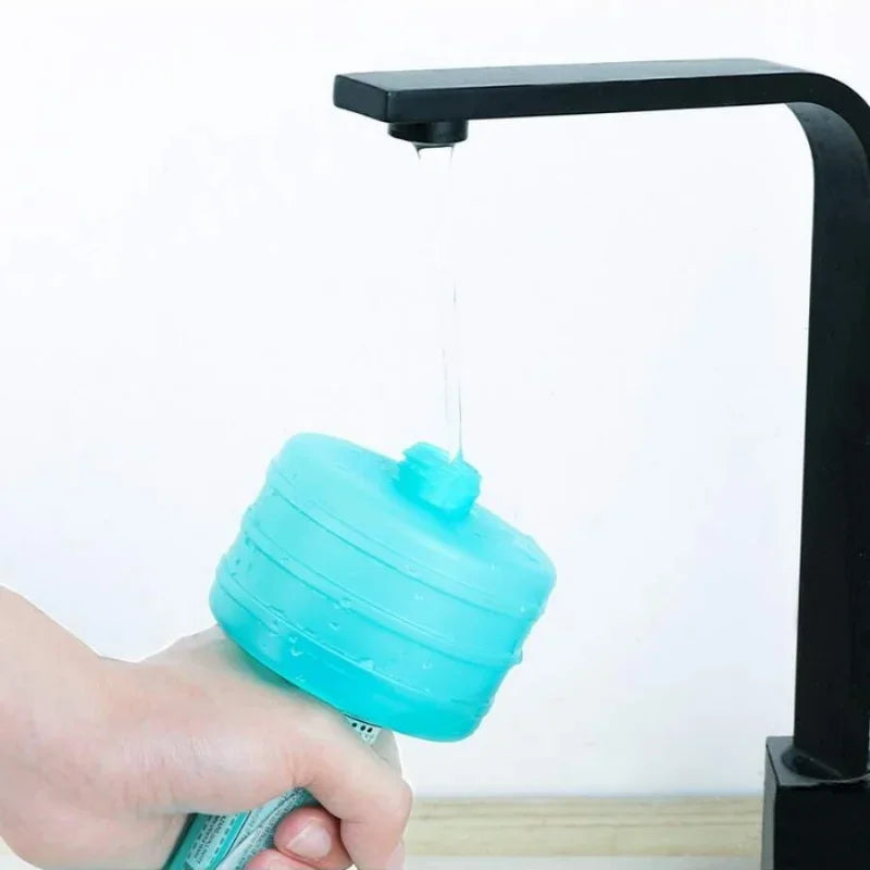 Treino leve, prático e perfeito pra casa - Halteres com água (2x 1L)