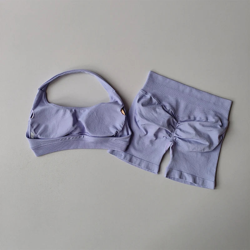 Conjunto Fitness Feminino – Top Halter + Shorts Cintura Alta